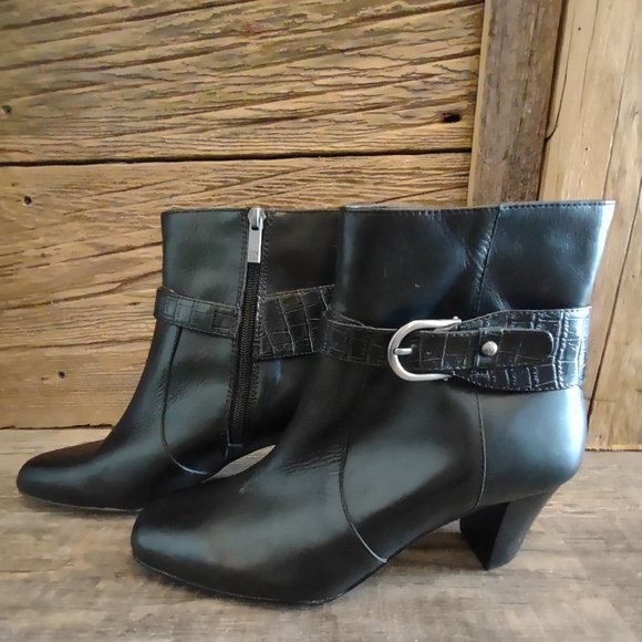 Anne Klein Akgansee Black Boots Size 8 - Picture 1 of 16